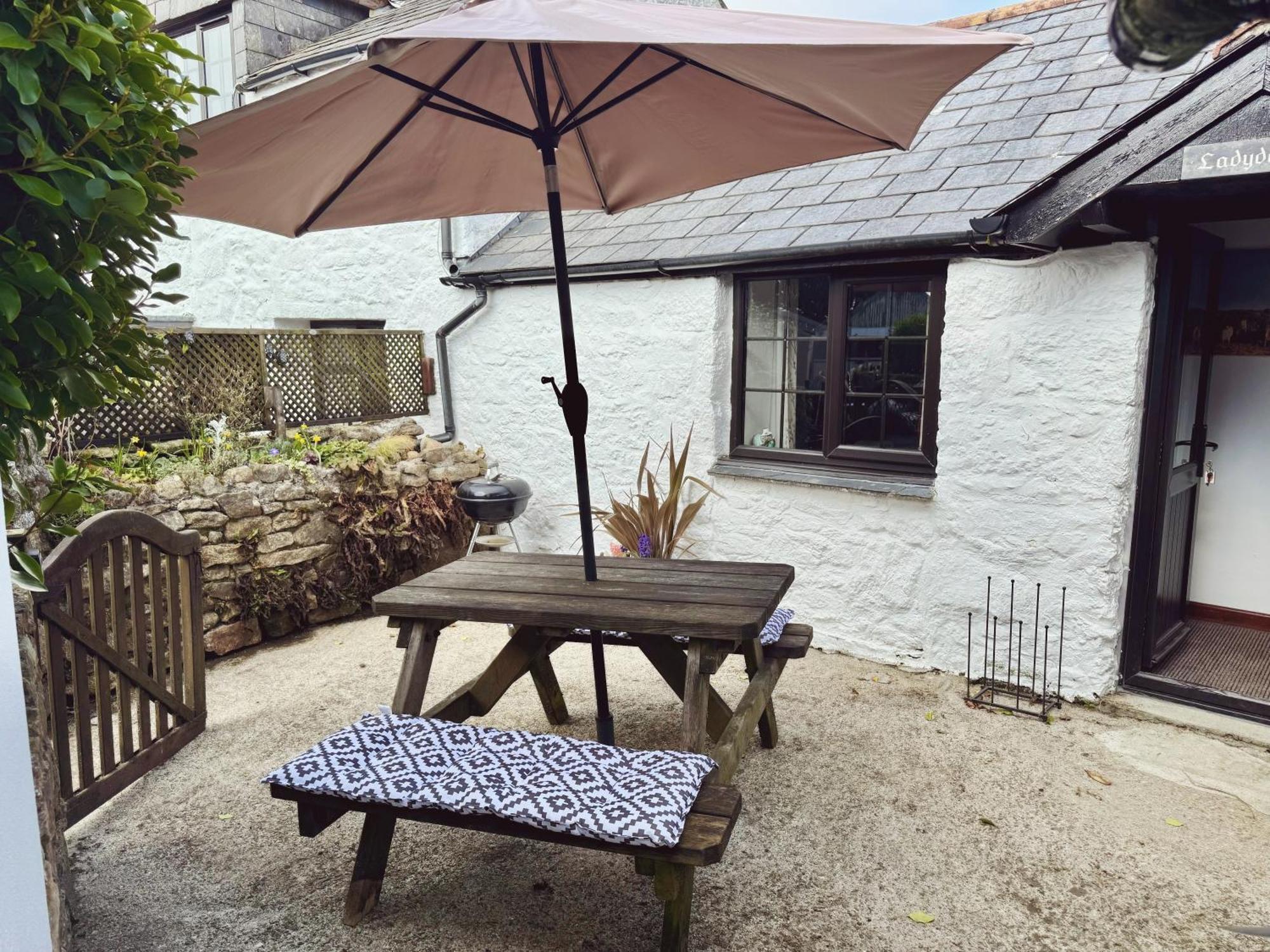 Hallagenna Cottages Bodmin Exteriör bild